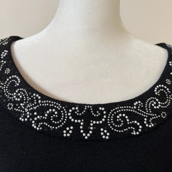 St John Evening Dress with Chalk + Sequin Collar, size 2 - Picture 3 of 14